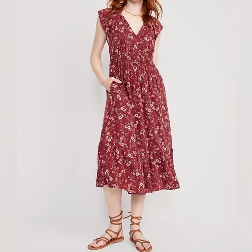 NWT Old Navy Flutter Sleeve V Neck Red Floral Dress!